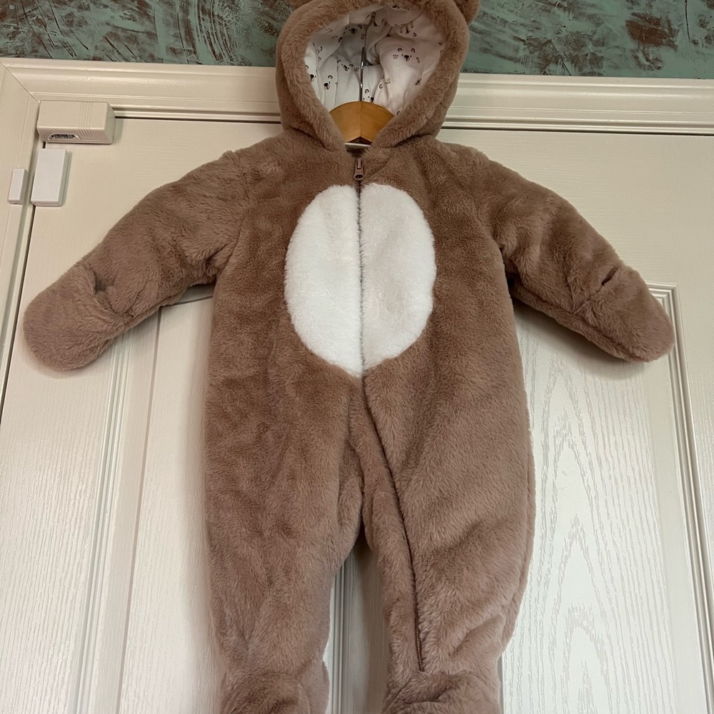 NWOT Adorable Tan Bear Kids Footie